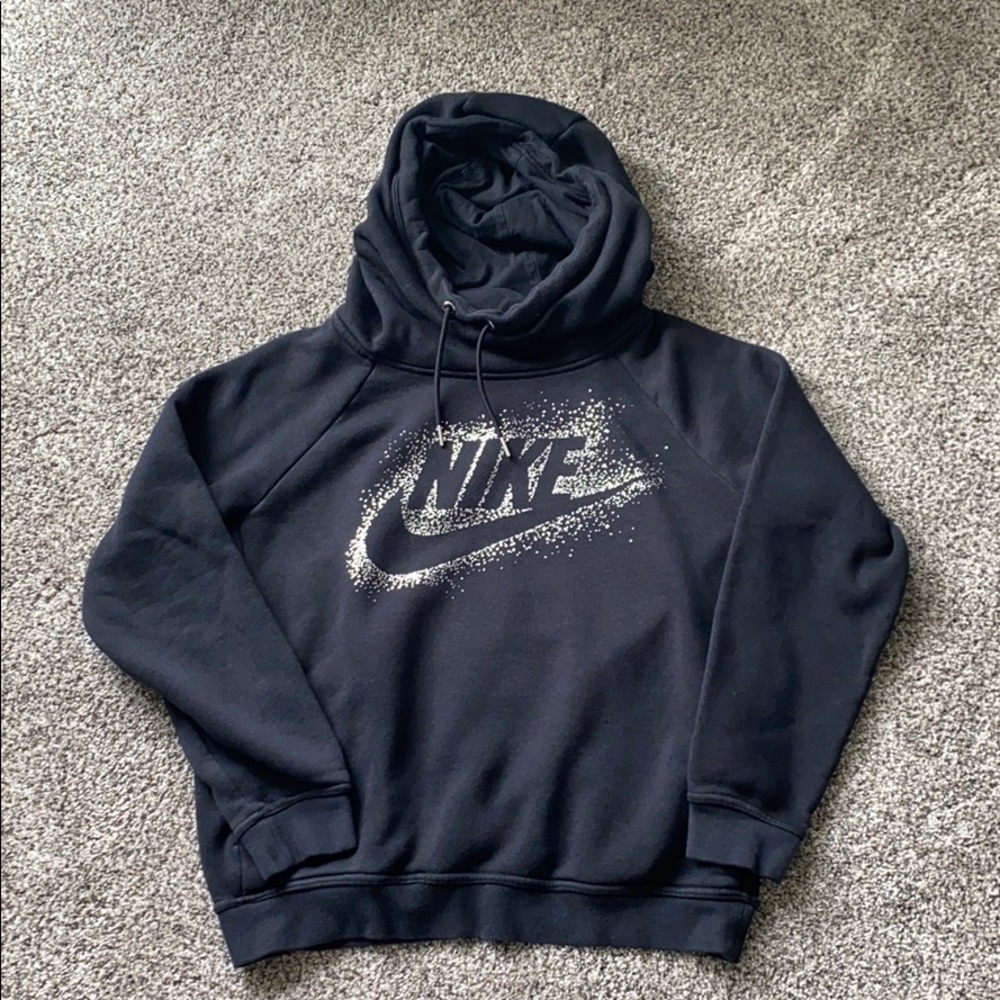 nike sweatshirt !!